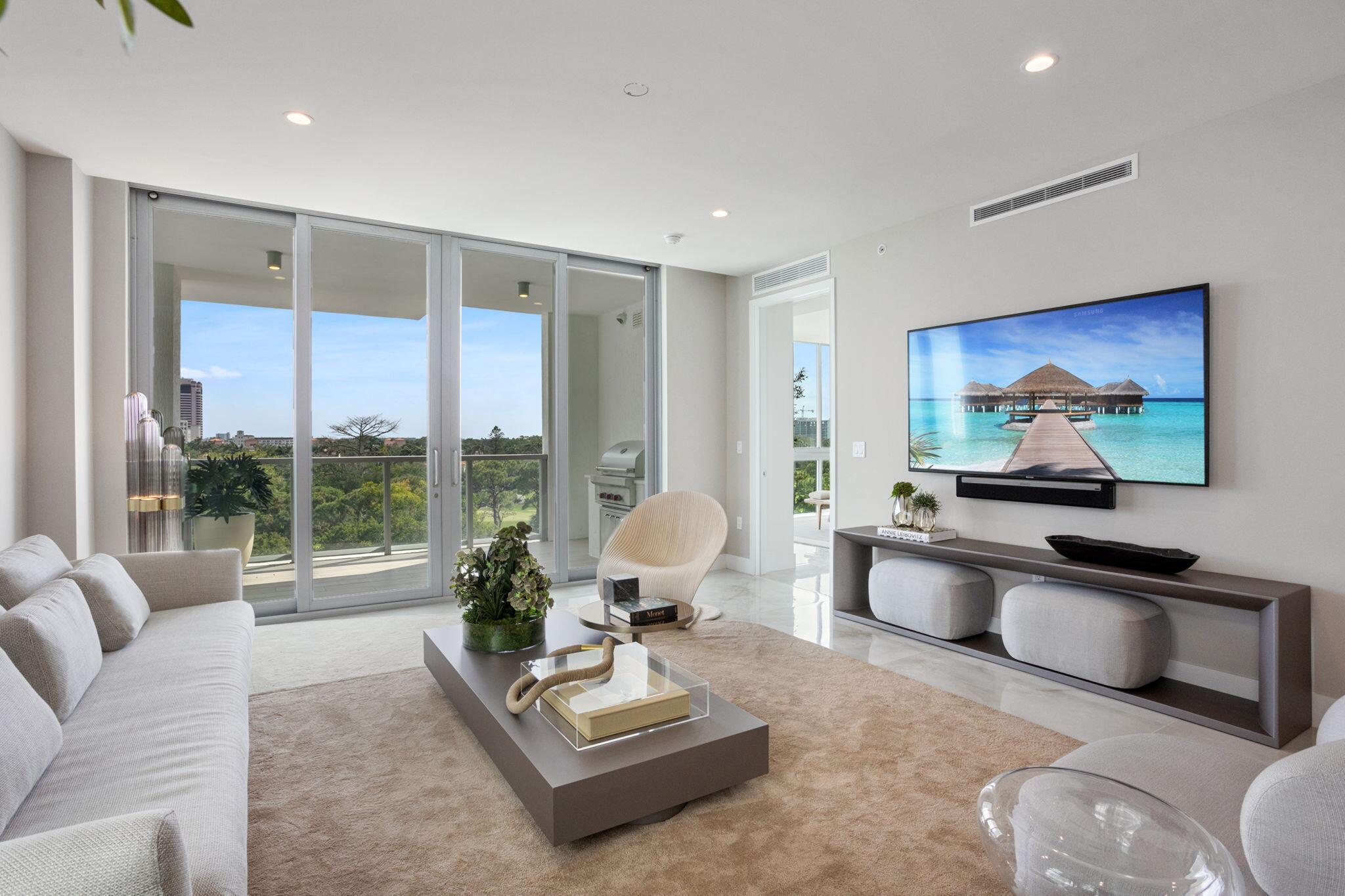 Royal Palm Residences - Residential