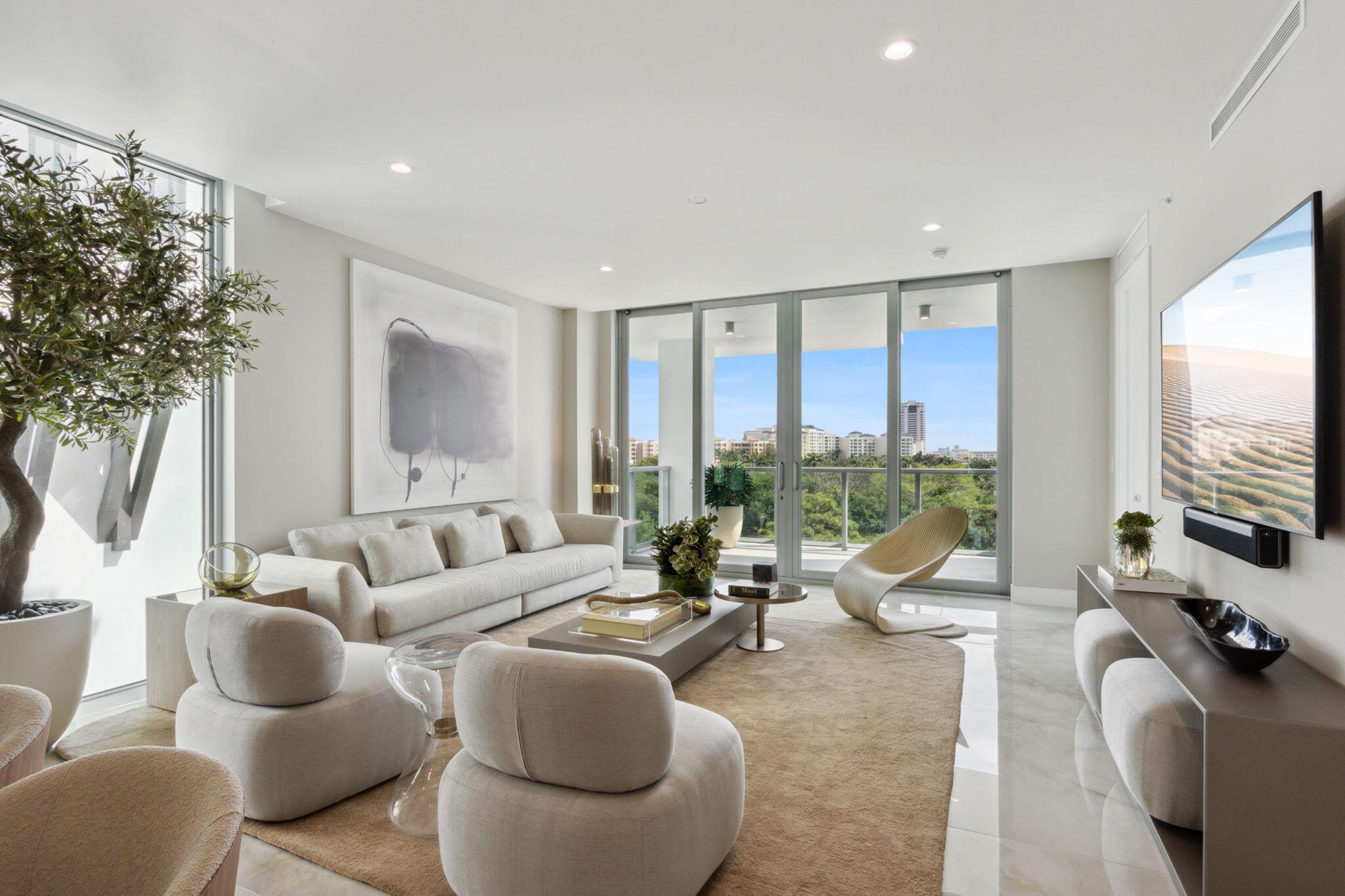 Royal Palm Residences - Residential