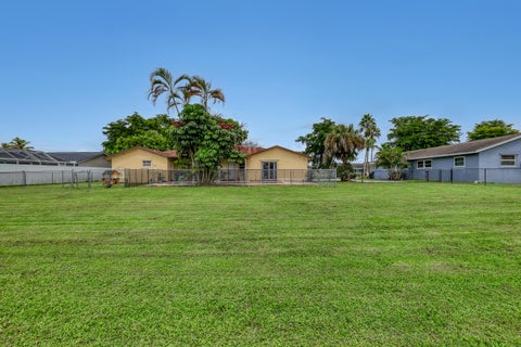 Tiny photo for 110 MEADOWLARK Drive, Royal Palm Beach, FL 33411 (MLS # B26083853)