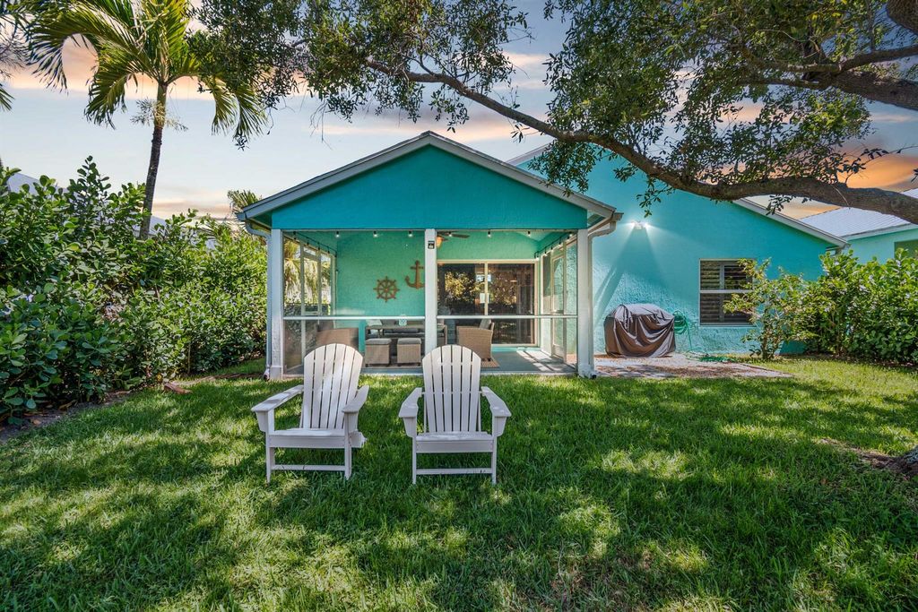 Photo of 104 Old Jupiter Beach Road, Jupiter, FL 33477 (MLS # R11126135)