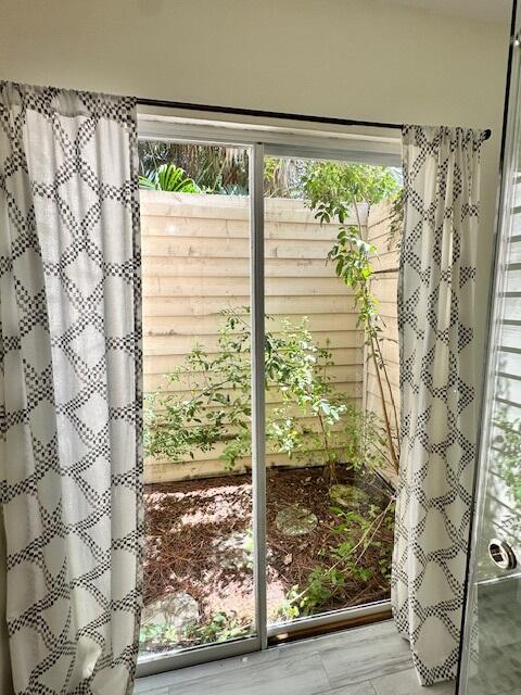 EMERALD FOREST OF WELLINGTON - Residential