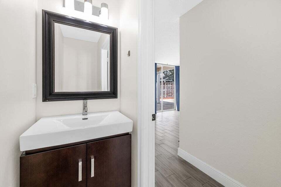 EMERALD FOREST OF WELLINGTON - Residential