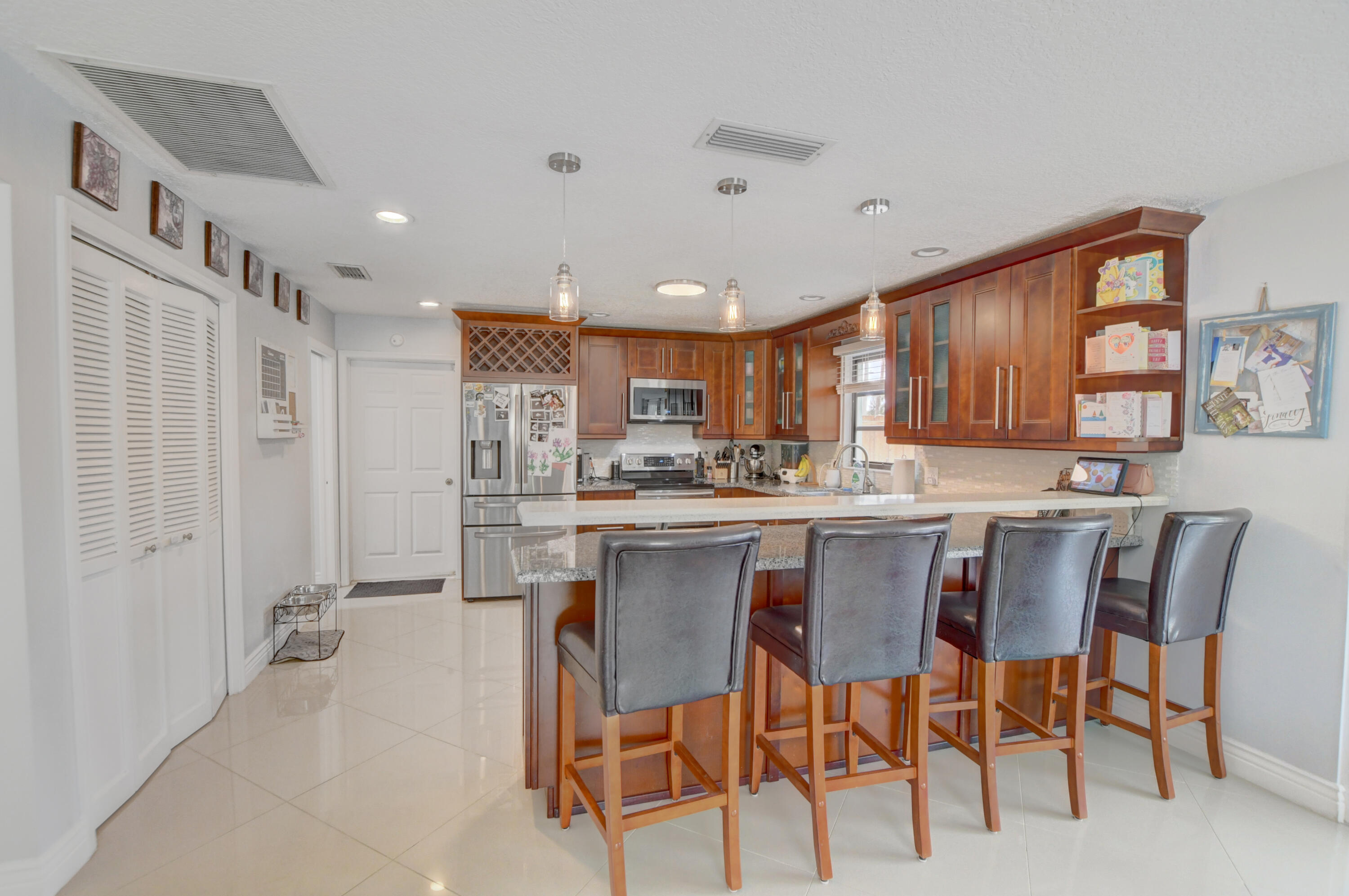 CYPRESS CREEK - Residential