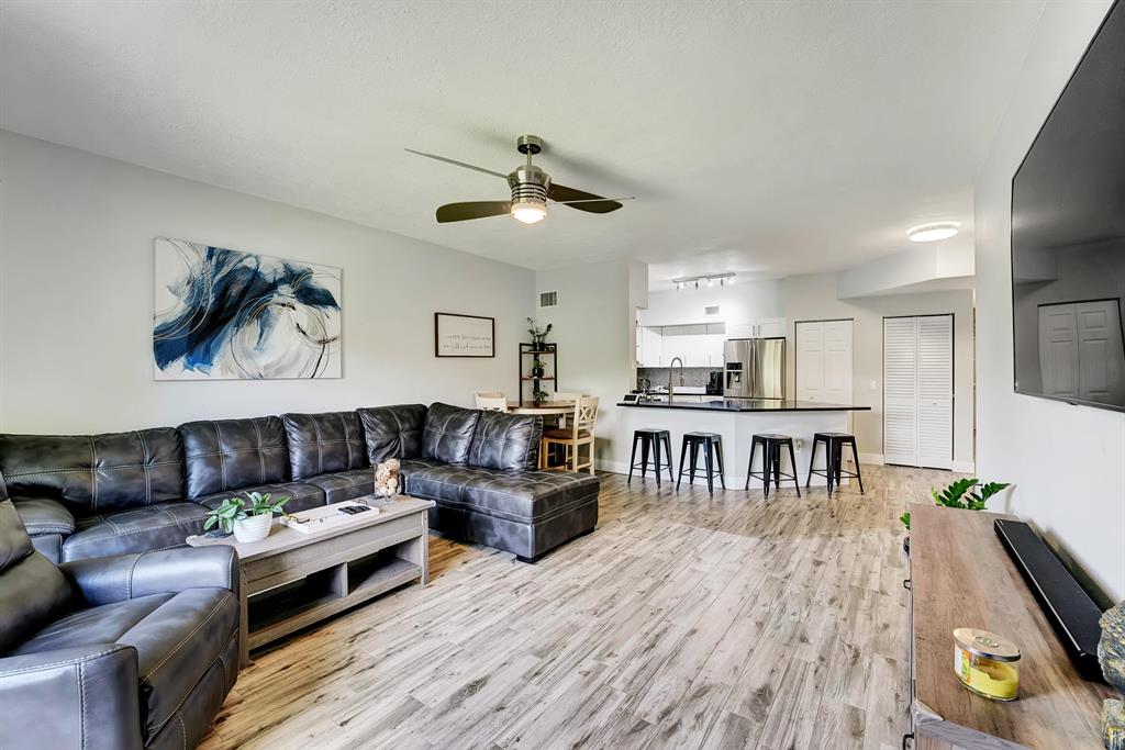 KENSINGTON OF ROYAL PALM BEACH - Residential