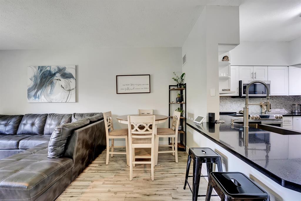 KENSINGTON OF ROYAL PALM BEACH - Residential