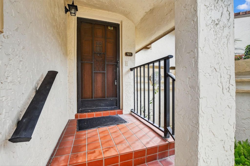 Photo of 7873 La Mirada Drive #7873, Boca Raton, FL 33433 (MLS # F10549485)