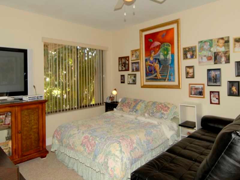 Villas of Monterey - Residential