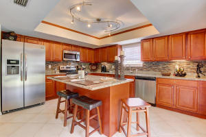 VISTA SALERNO - Residential