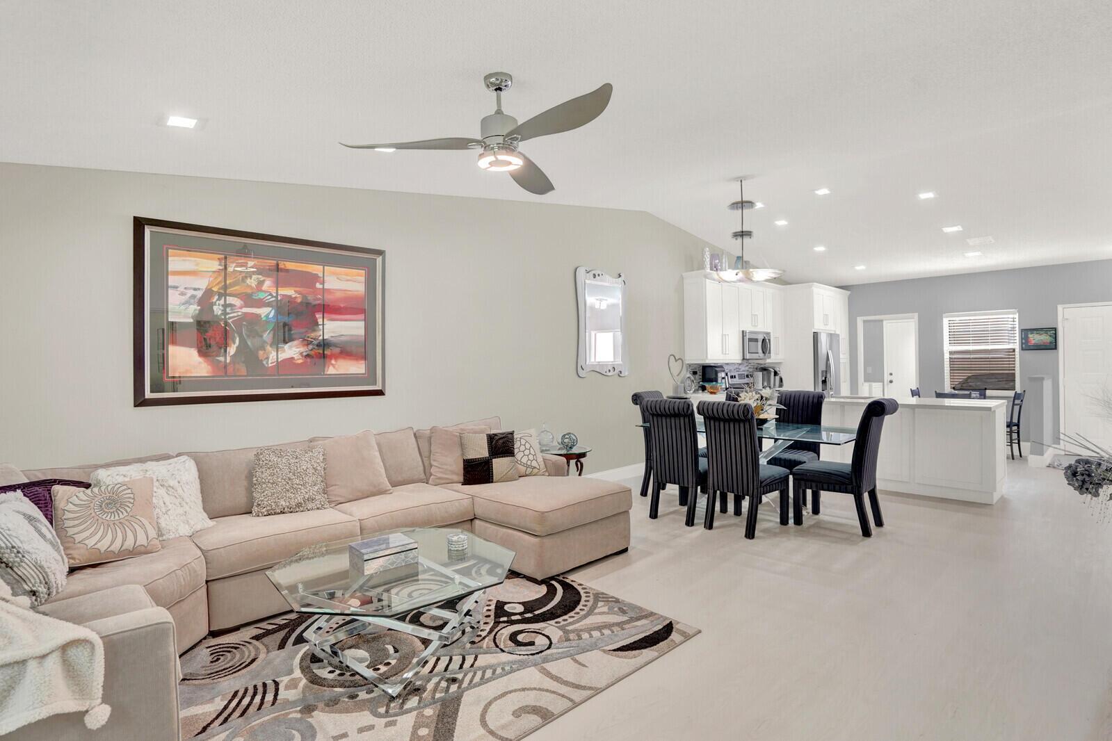 HUNTINGTON POINTE - Residential Lease