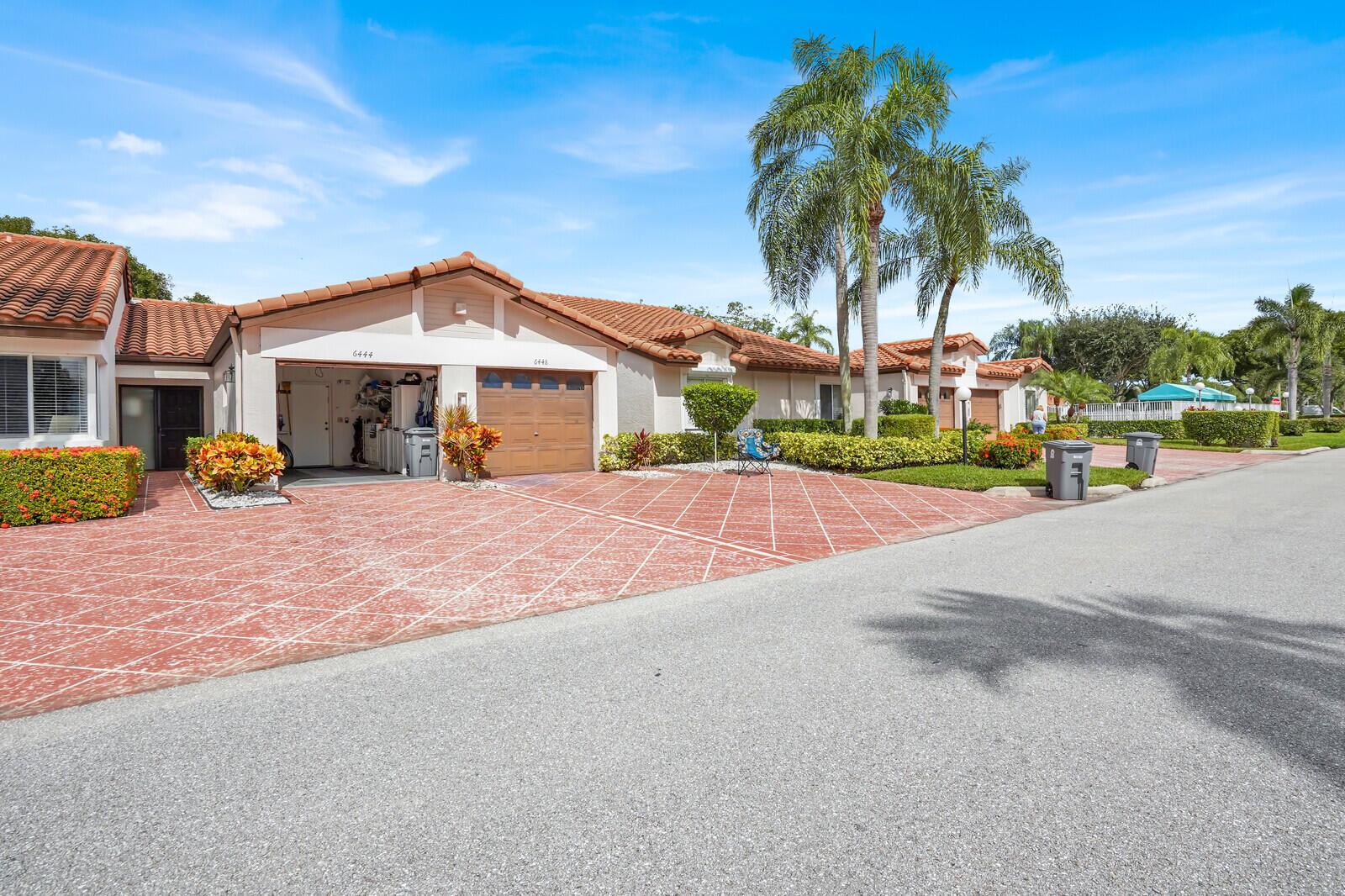 HUNTINGTON POINTE - Residential Lease