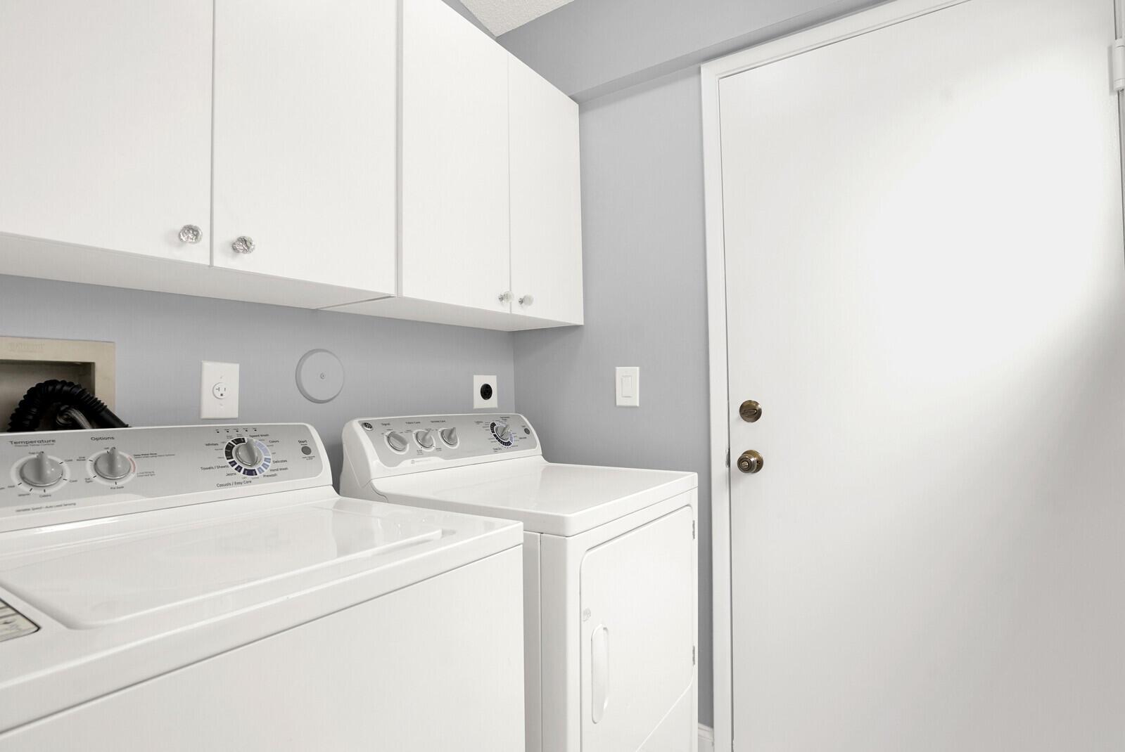 HUNTINGTON POINTE - Residential Lease