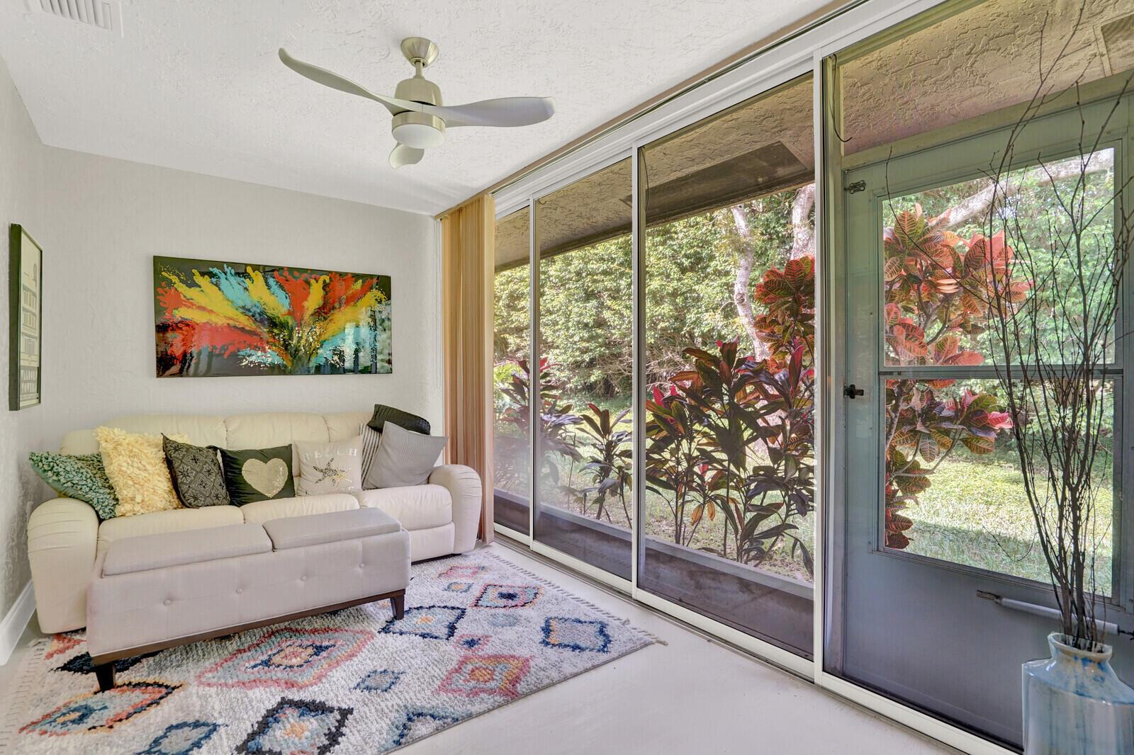 HUNTINGTON POINTE - Residential Lease