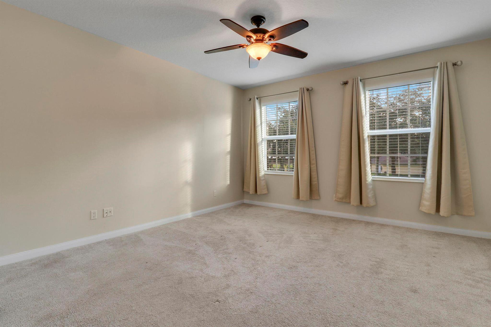 CATALINA LAKES - Residential Lease