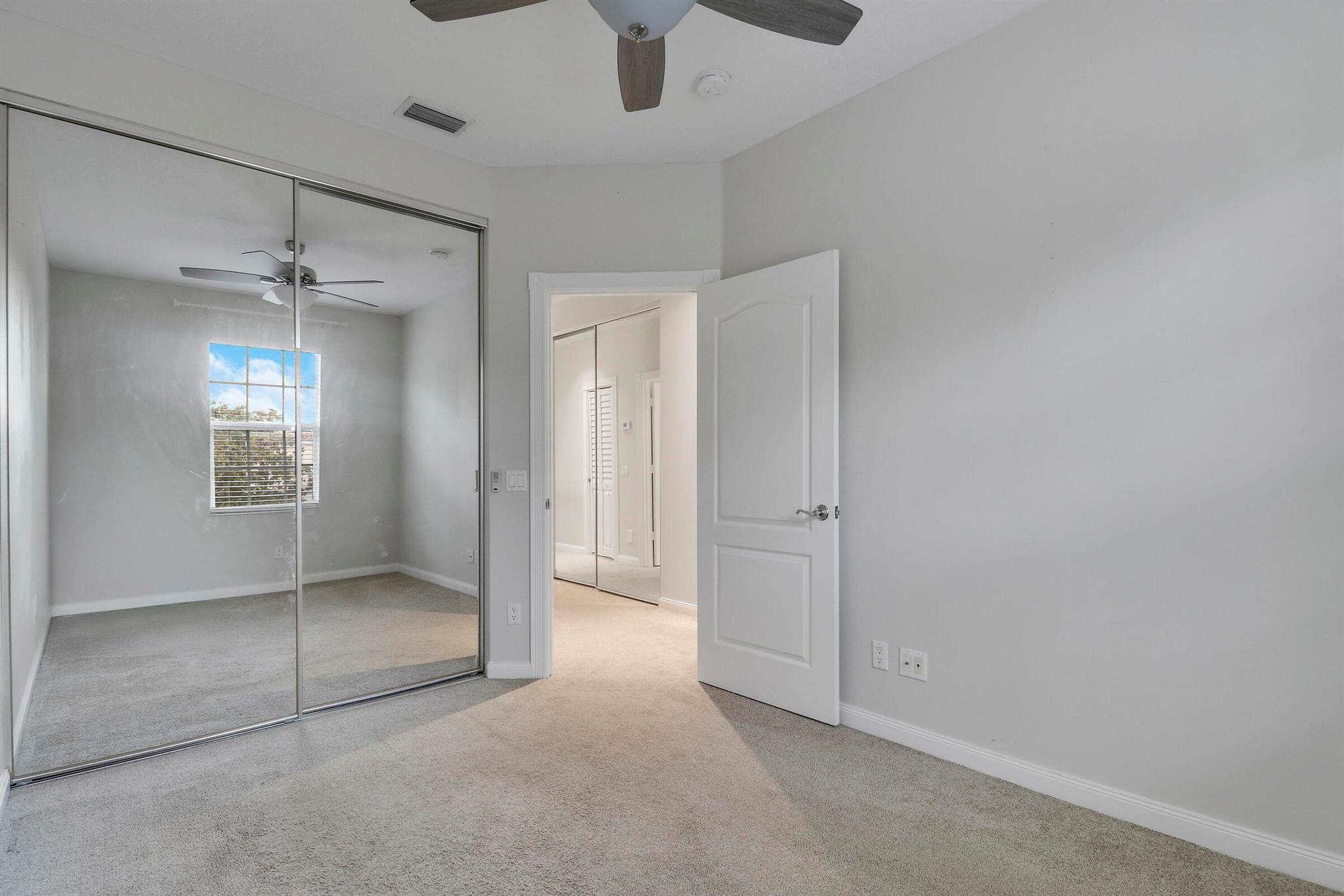 CATALINA LAKES - Residential Lease