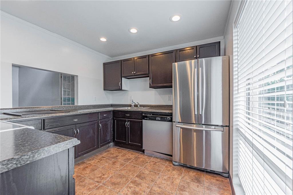 SUTTON PLACE CONDOMINIUM - Residential