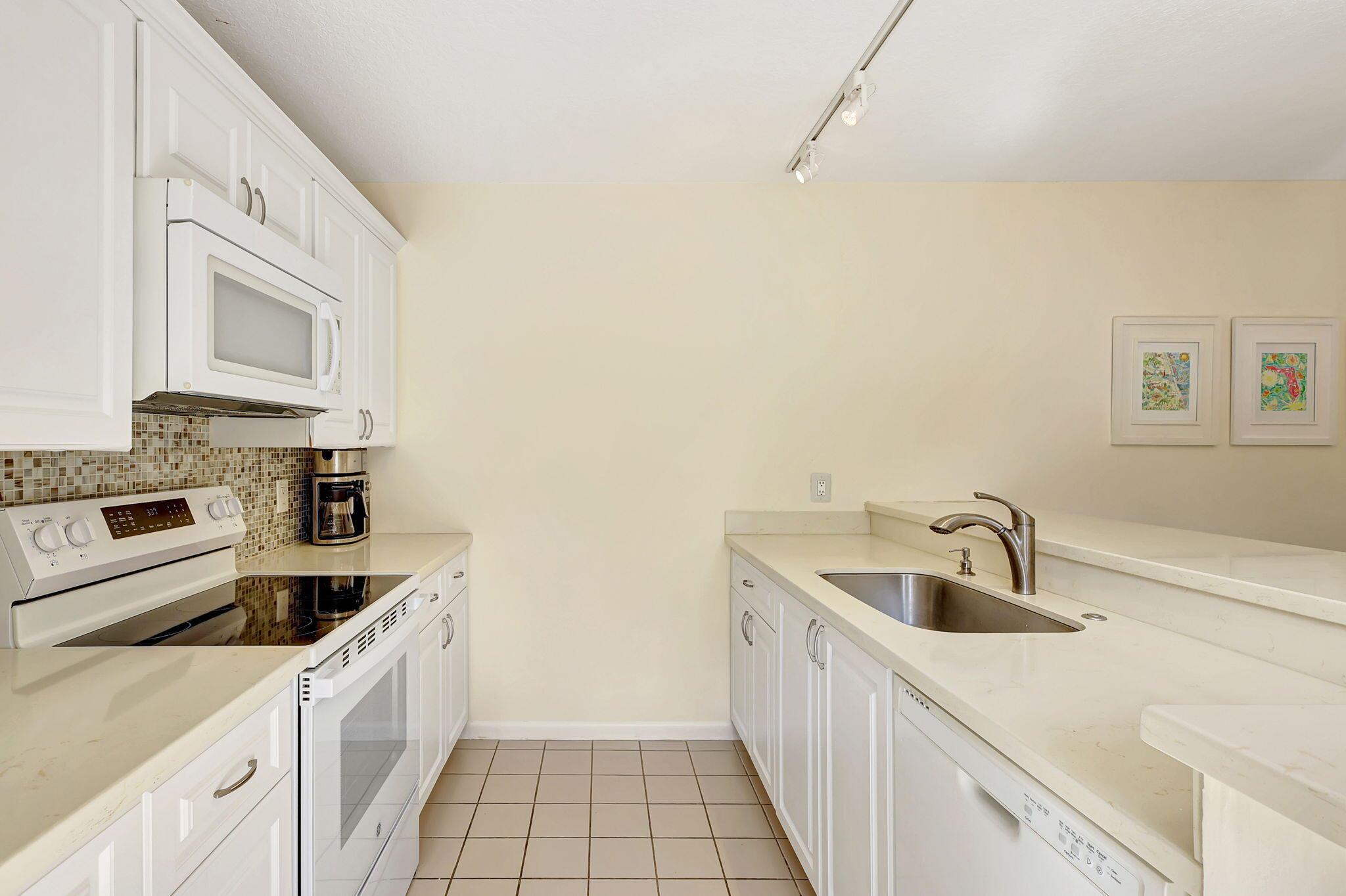 LAKES AT THE BLUFFS - Residential Lease