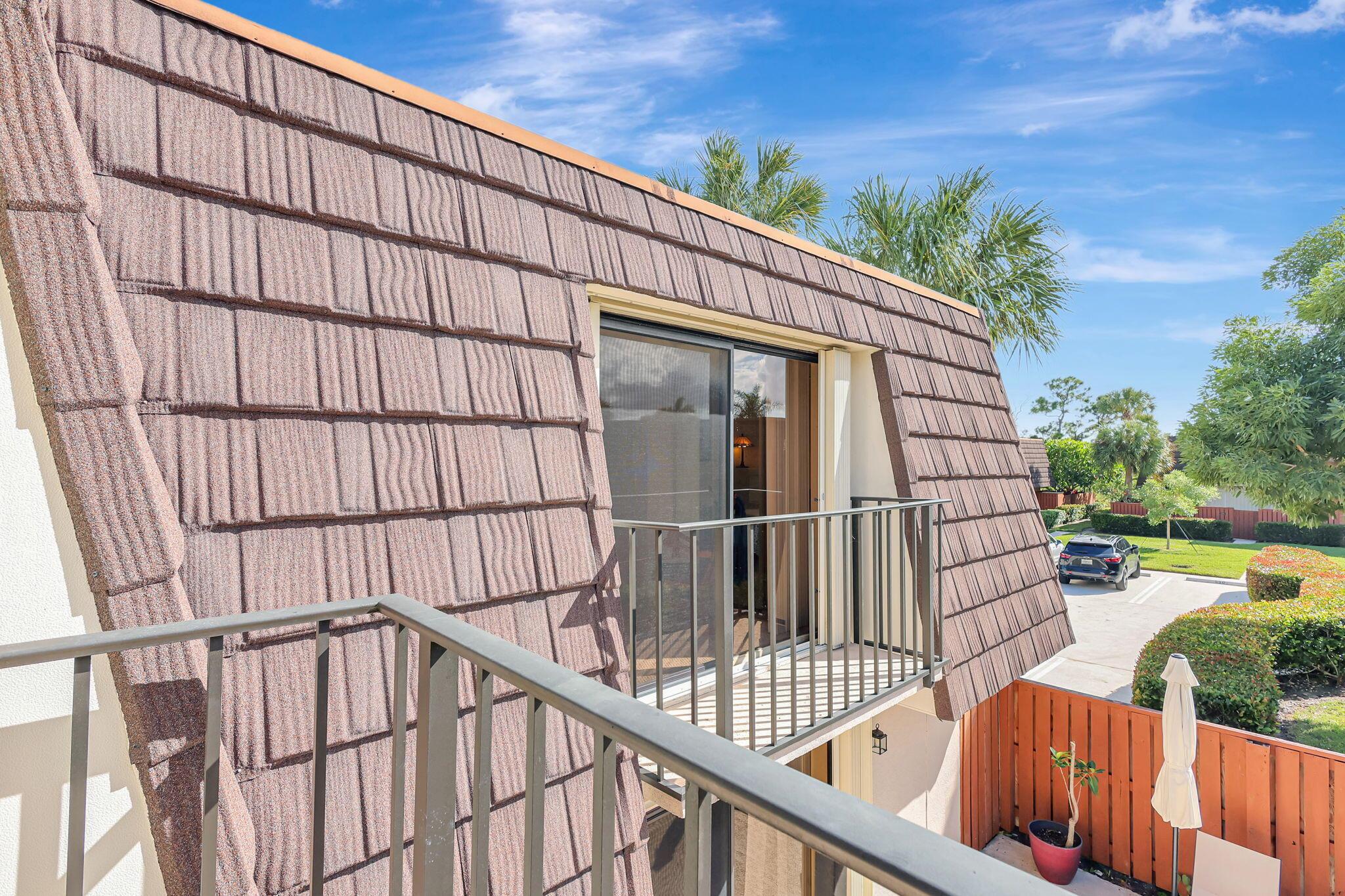 LAKES AT THE BLUFFS - Residential Lease