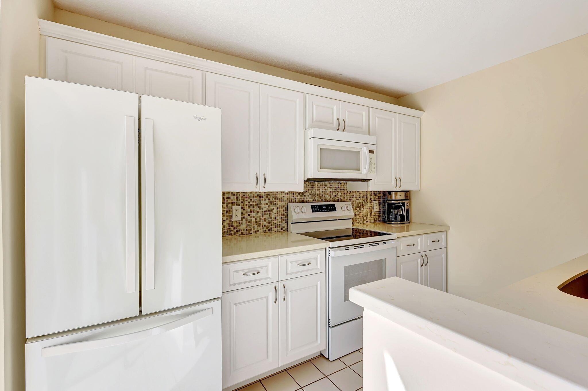 LAKES AT THE BLUFFS - Residential Lease