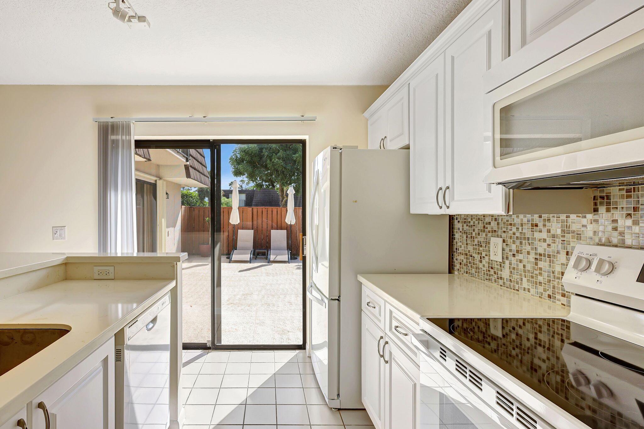 LAKES AT THE BLUFFS - Residential Lease