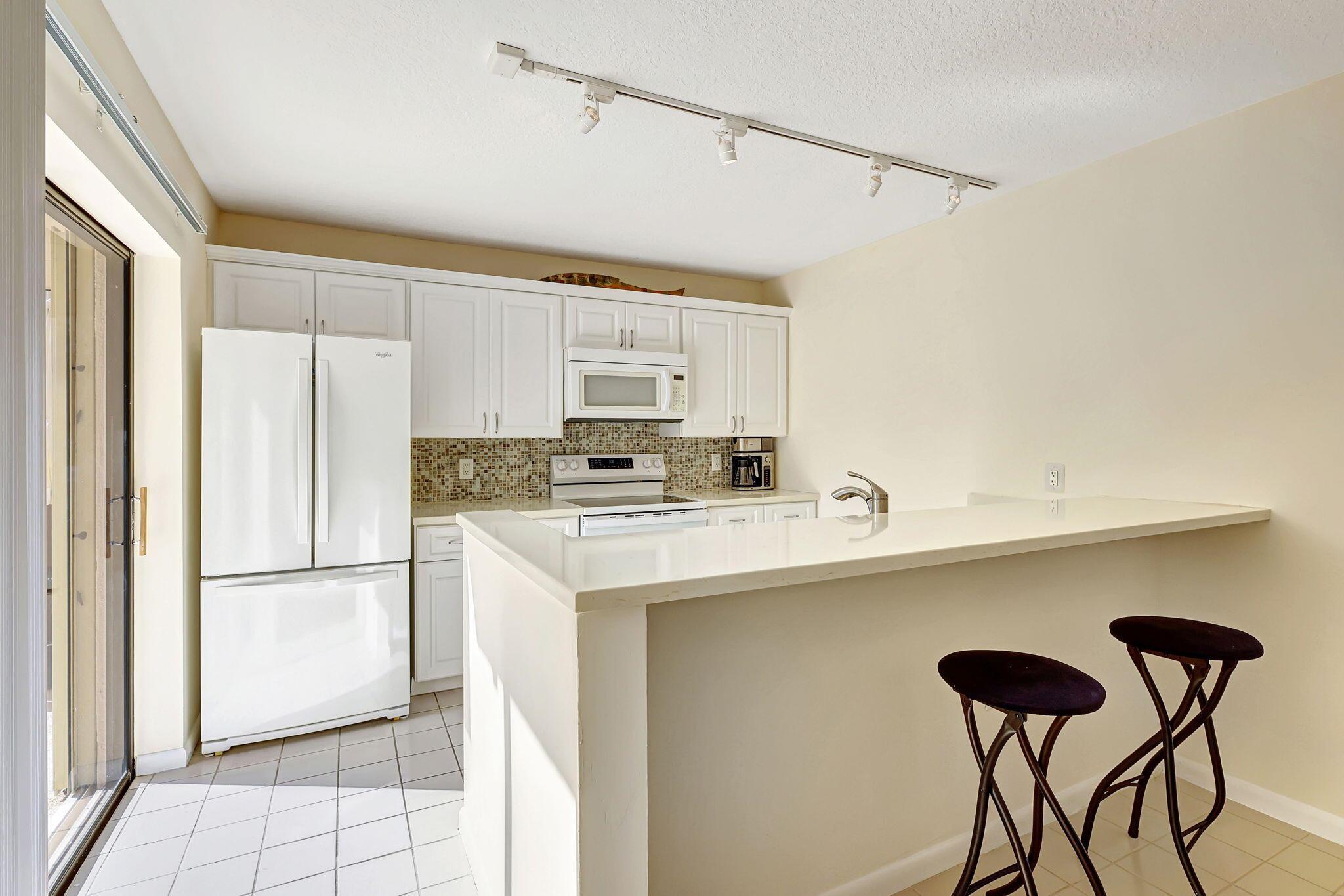 LAKES AT THE BLUFFS - Residential Lease