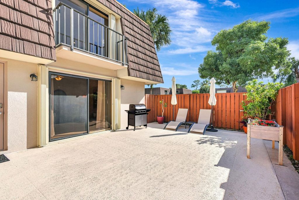 Photo of 2332 23rd Court #57d, Jupiter, FL 33477 (MLS # R11134907)