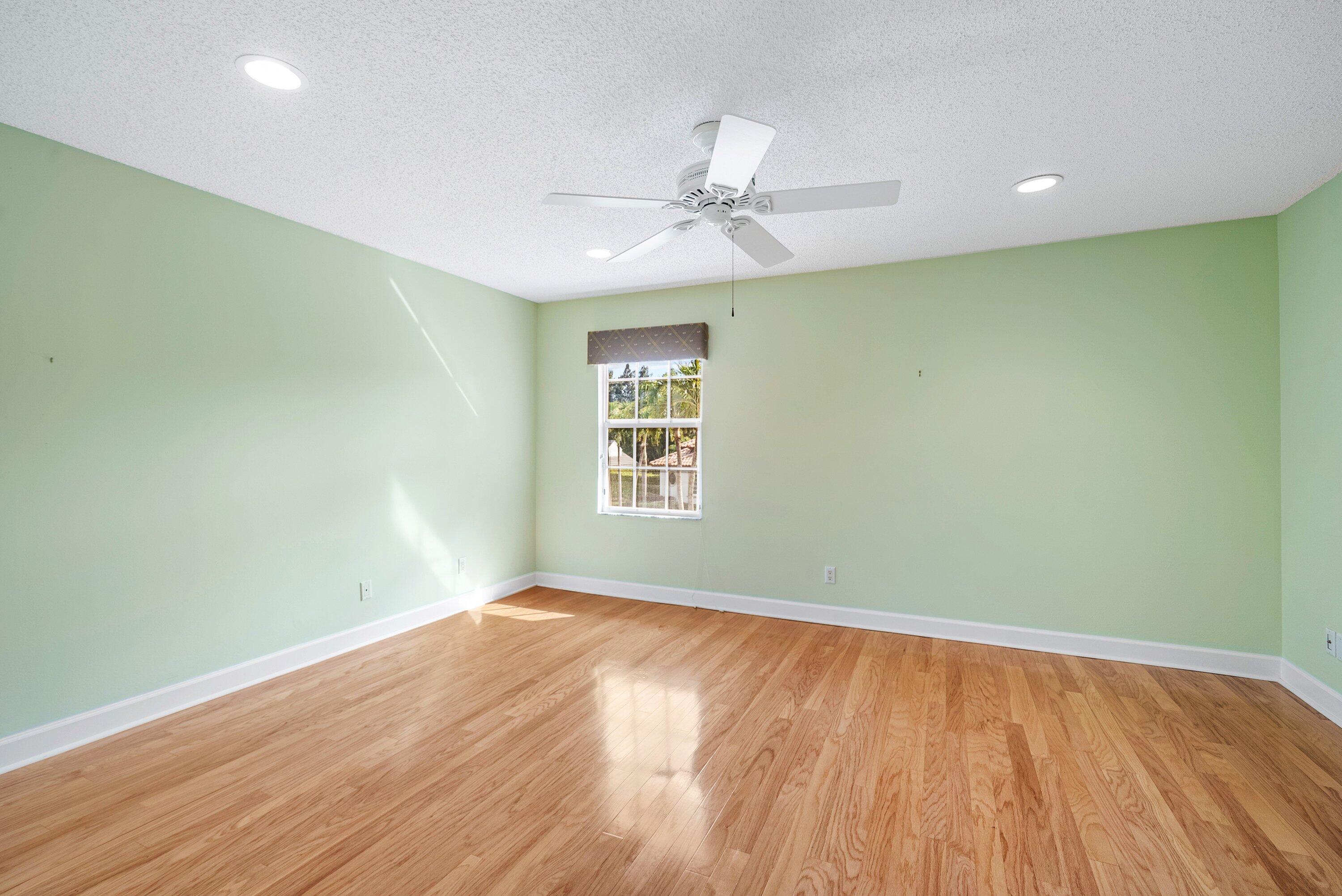 PINE TREE GOLF CLUB - Residential