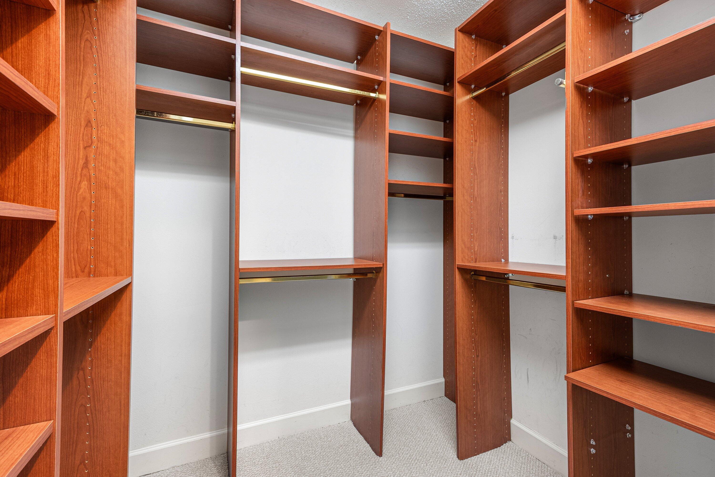 PINE TREE GOLF CLUB - Residential