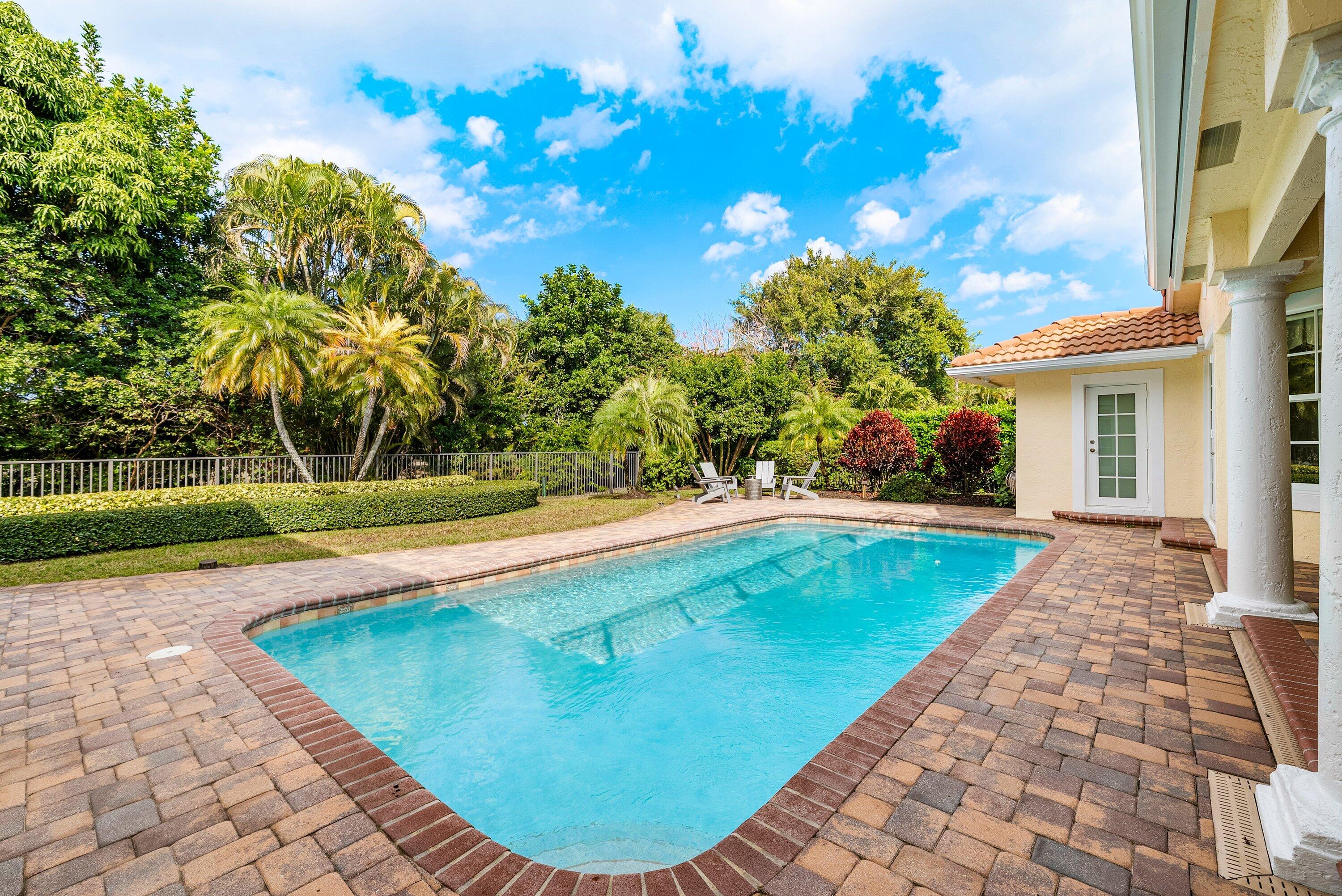 PINE TREE GOLF CLUB - Residential