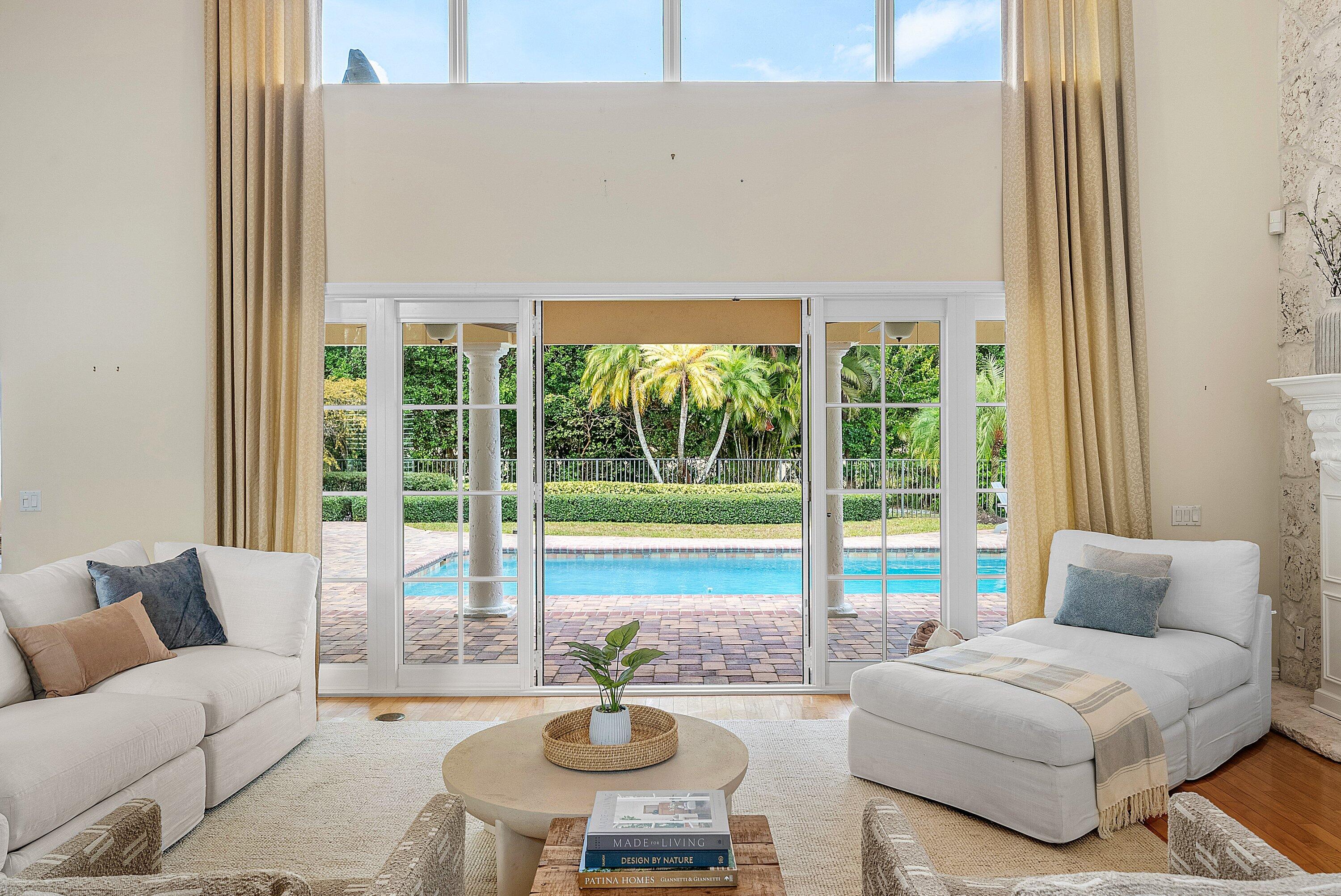 4629 Gleneagles Drive