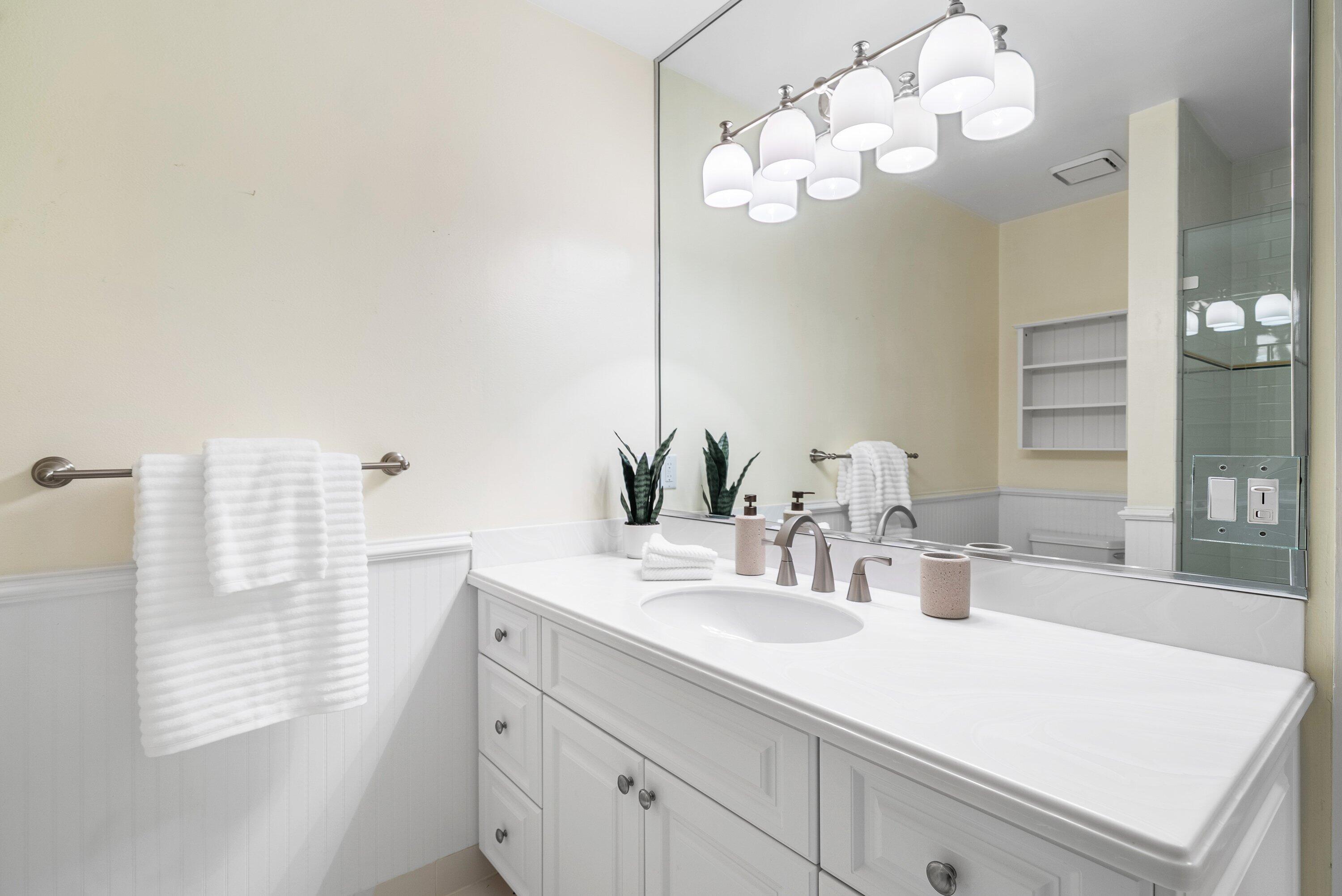 PINE TREE GOLF CLUB - Residential