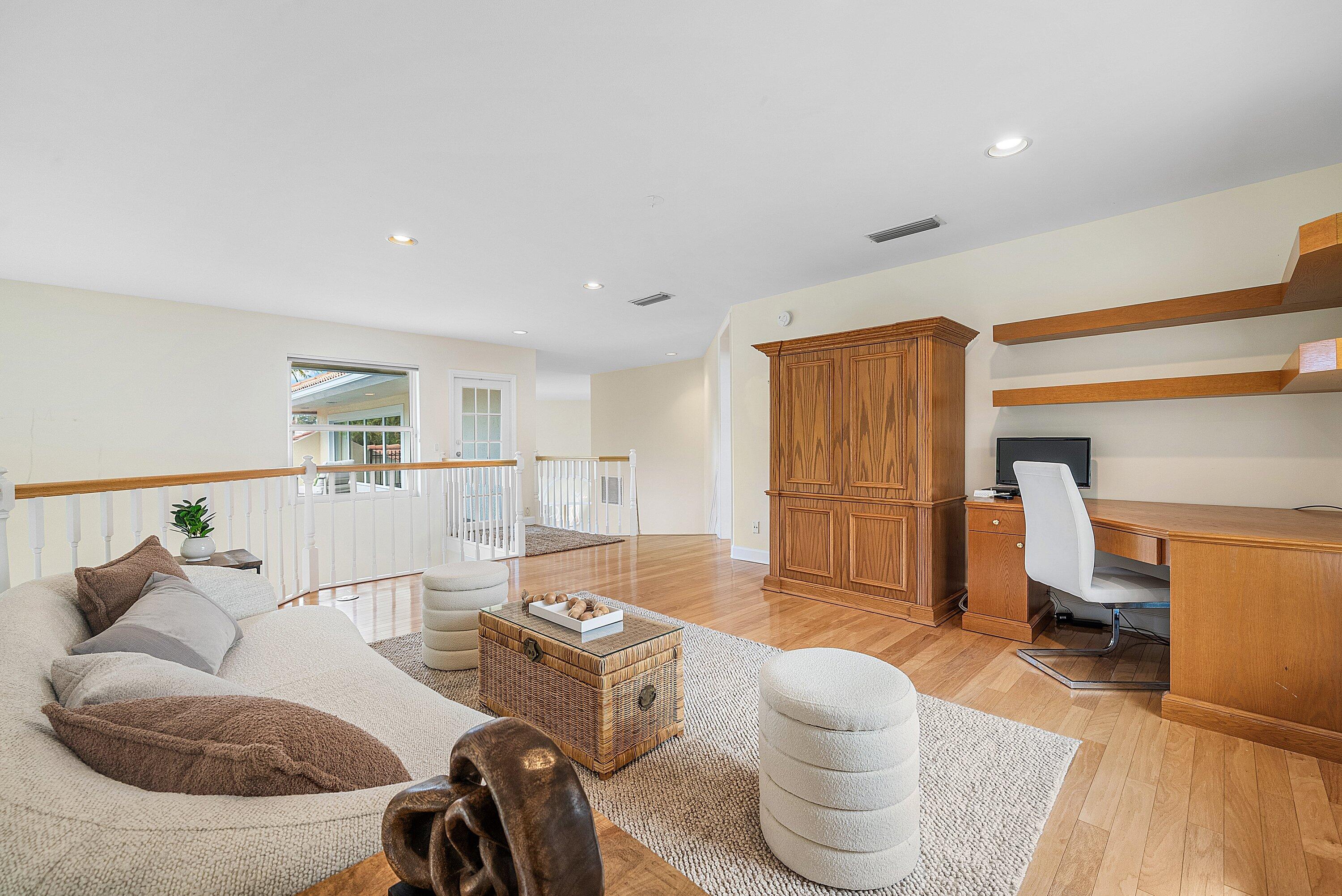 PINE TREE GOLF CLUB - Residential