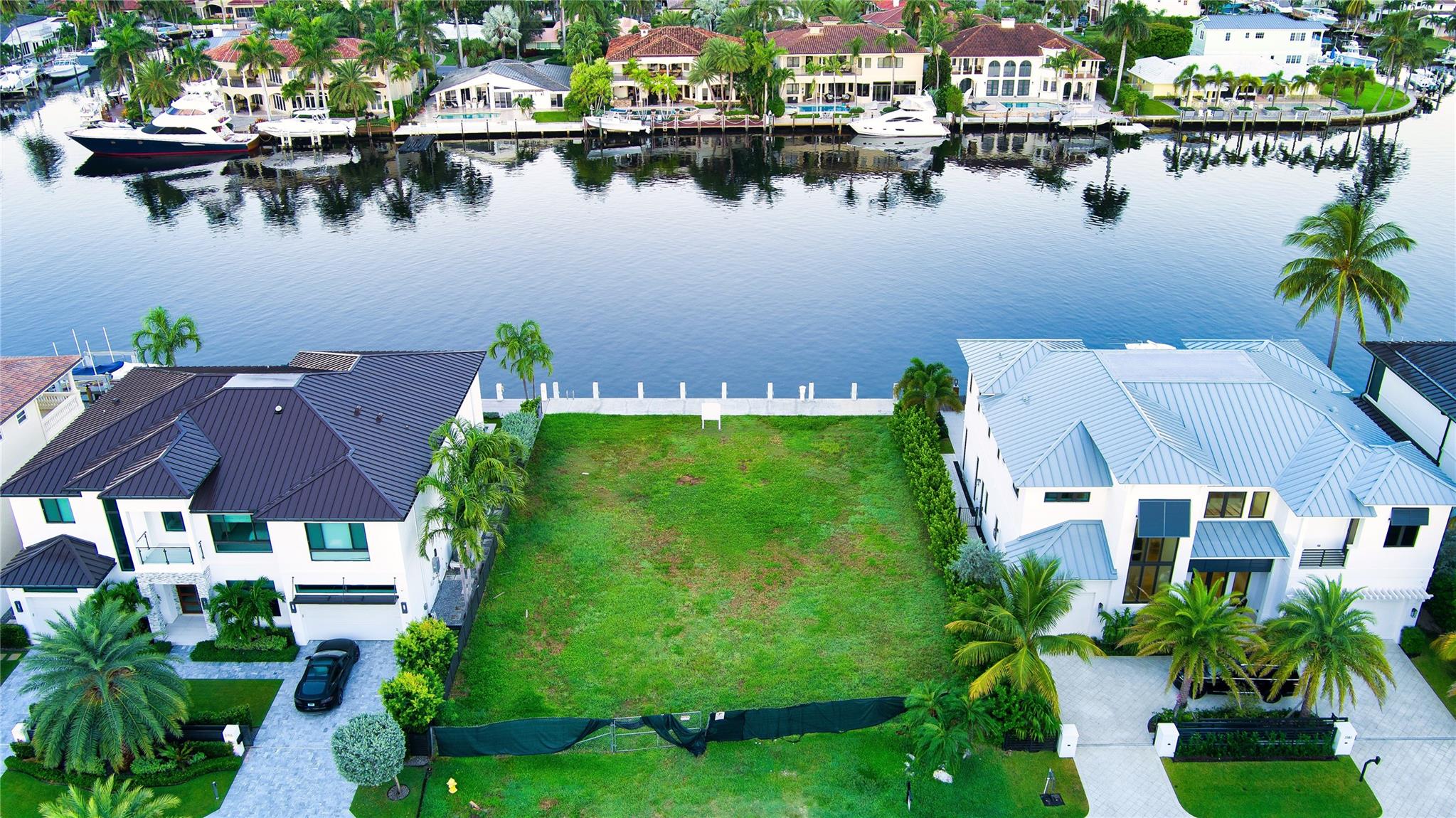 Lake Placid 35-23 B - Land