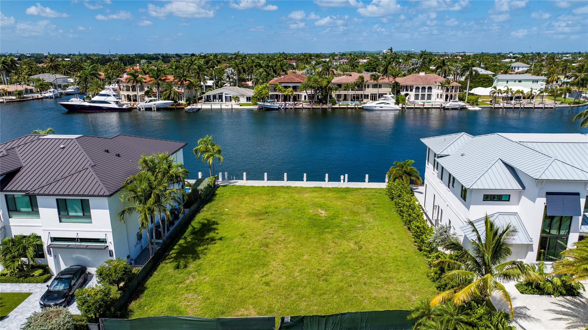 Lake Placid 35-23 B - Land