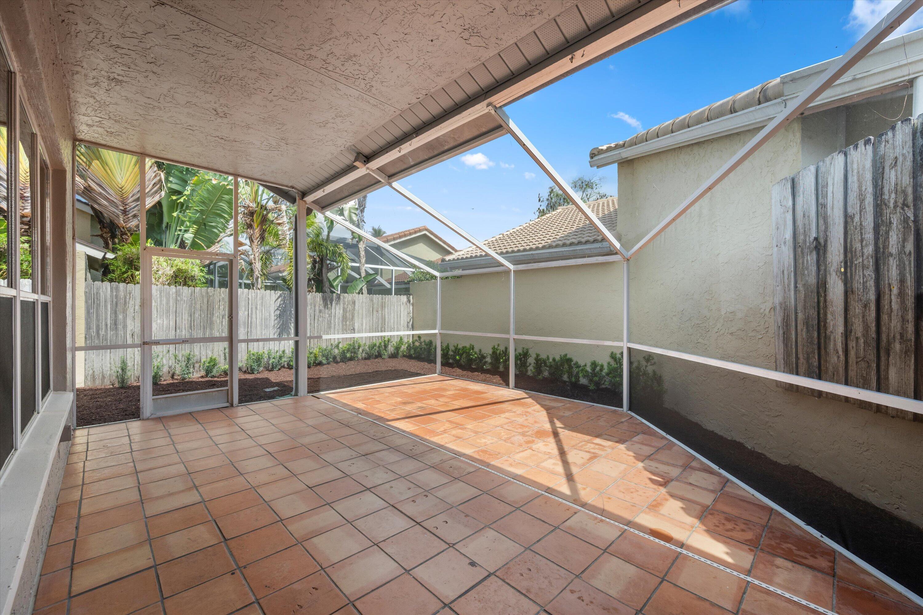 EMERALD FOREST OF WELLINGTON - Residential Lease