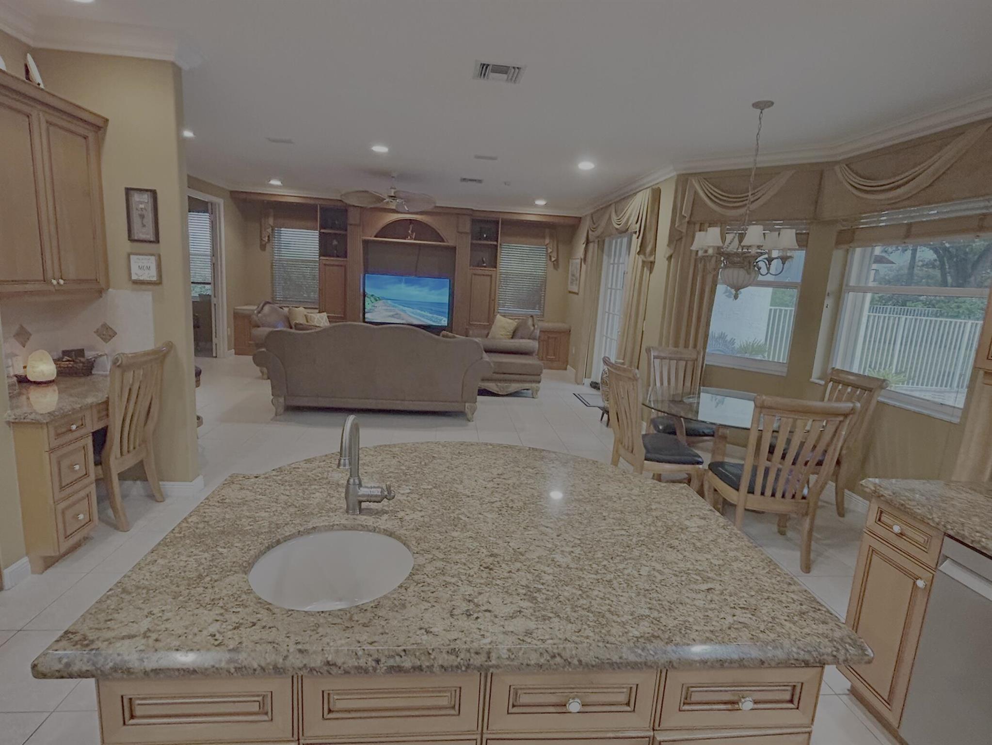 7516 Greenville Circle Circle