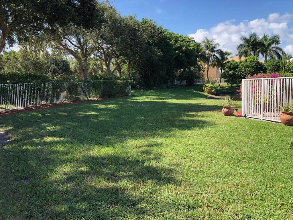 7516 Greenville Circle Circle