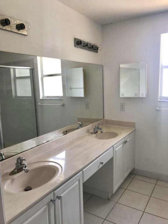 Briar Bay - Residential Lease