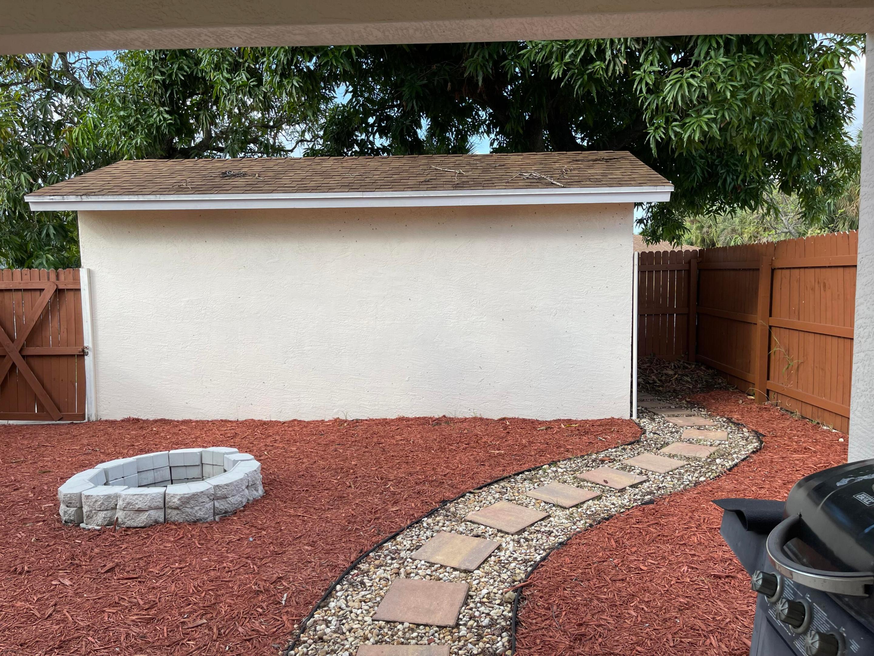 LAKE AVE ADD TO WPB - Residential