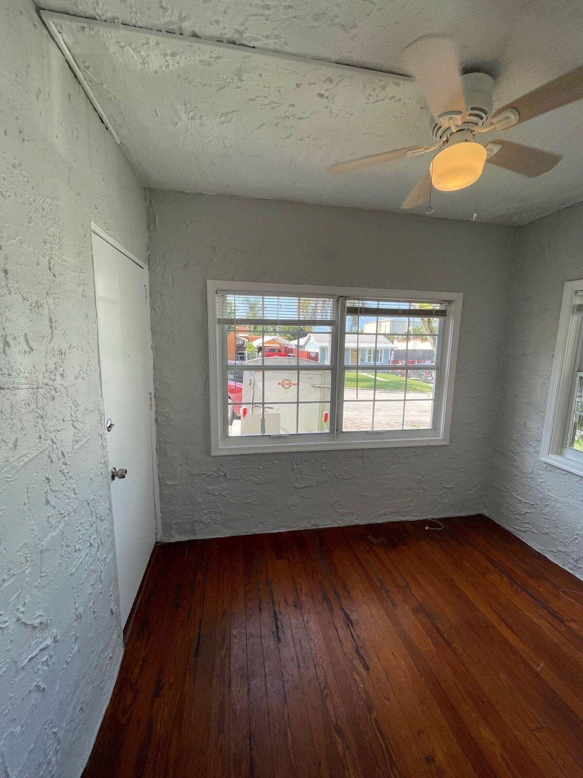 SEMINOLE HEIGHTS LT 21 BLK 2 - Residential Income