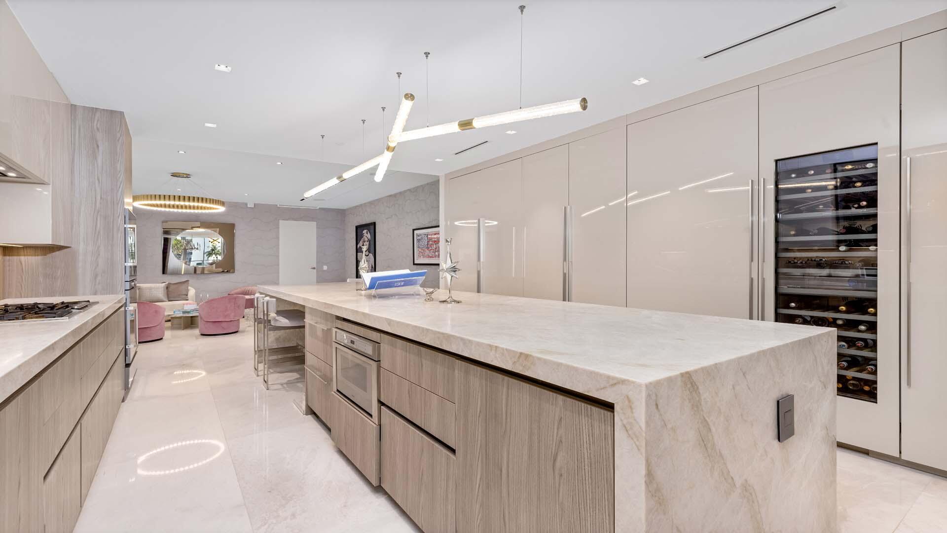 BOCA BEACH RESIDENCES CON - Residential