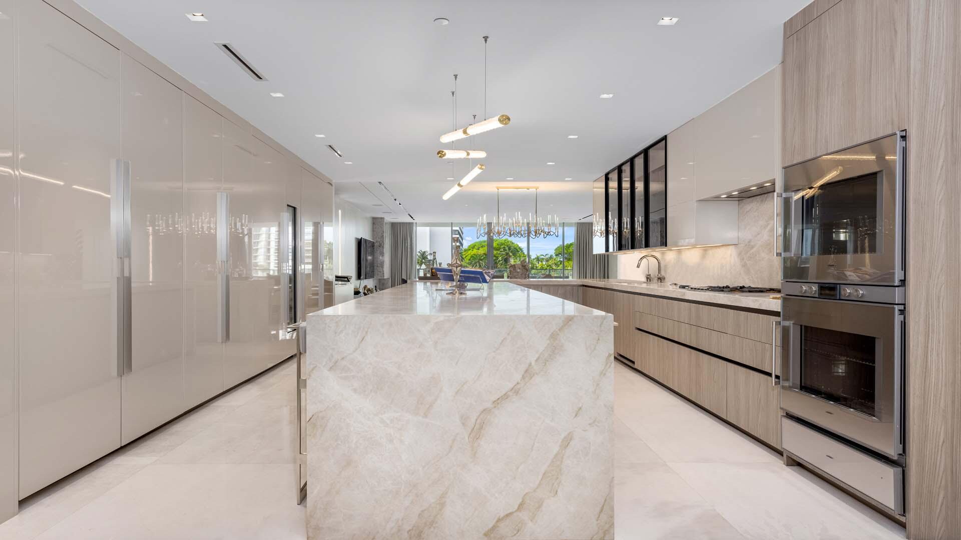 BOCA BEACH RESIDENCES CON - Residential