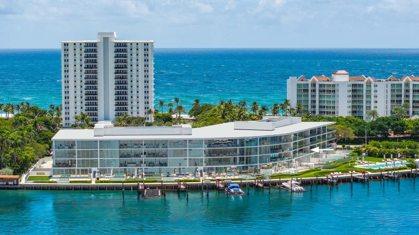 725 S Ocean Boulevard 206