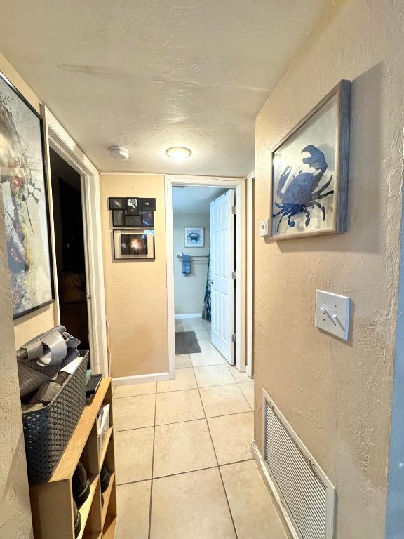 PALM BEACH TRACE COND DECL FILED 8-7-90 IN OR6542P - Residential