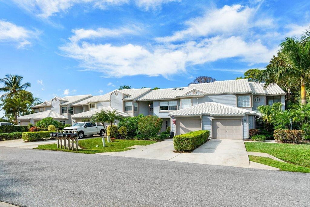 Photo of 8982 SE Riverfront Terrace, Jupiter, FL 33469 (MLS # R10975519)