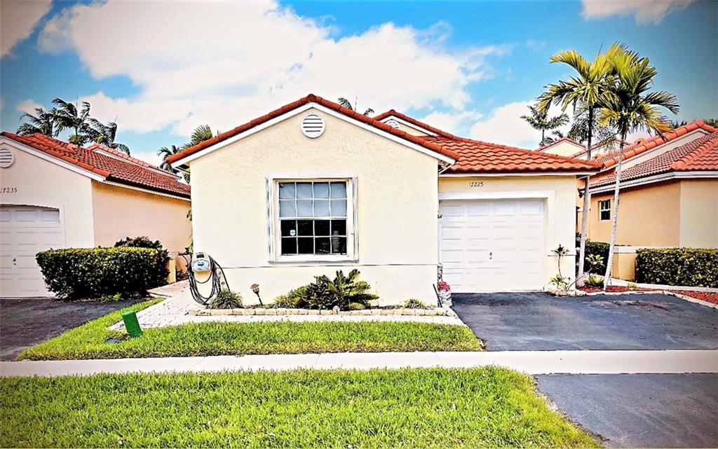 Silver Lakes At Pembroke - Residential