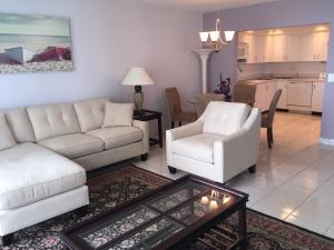 AQUARIUS CONDO - Residential Lease