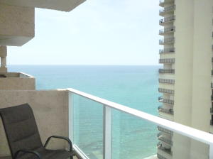 AQUARIUS CONDO - Residential Lease