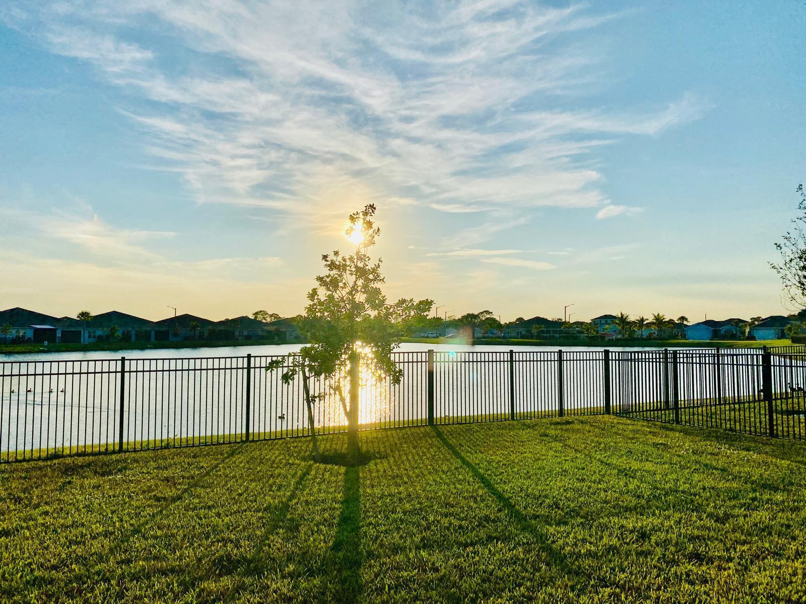 AVALON CROSSING PHASE II - Residential Lease