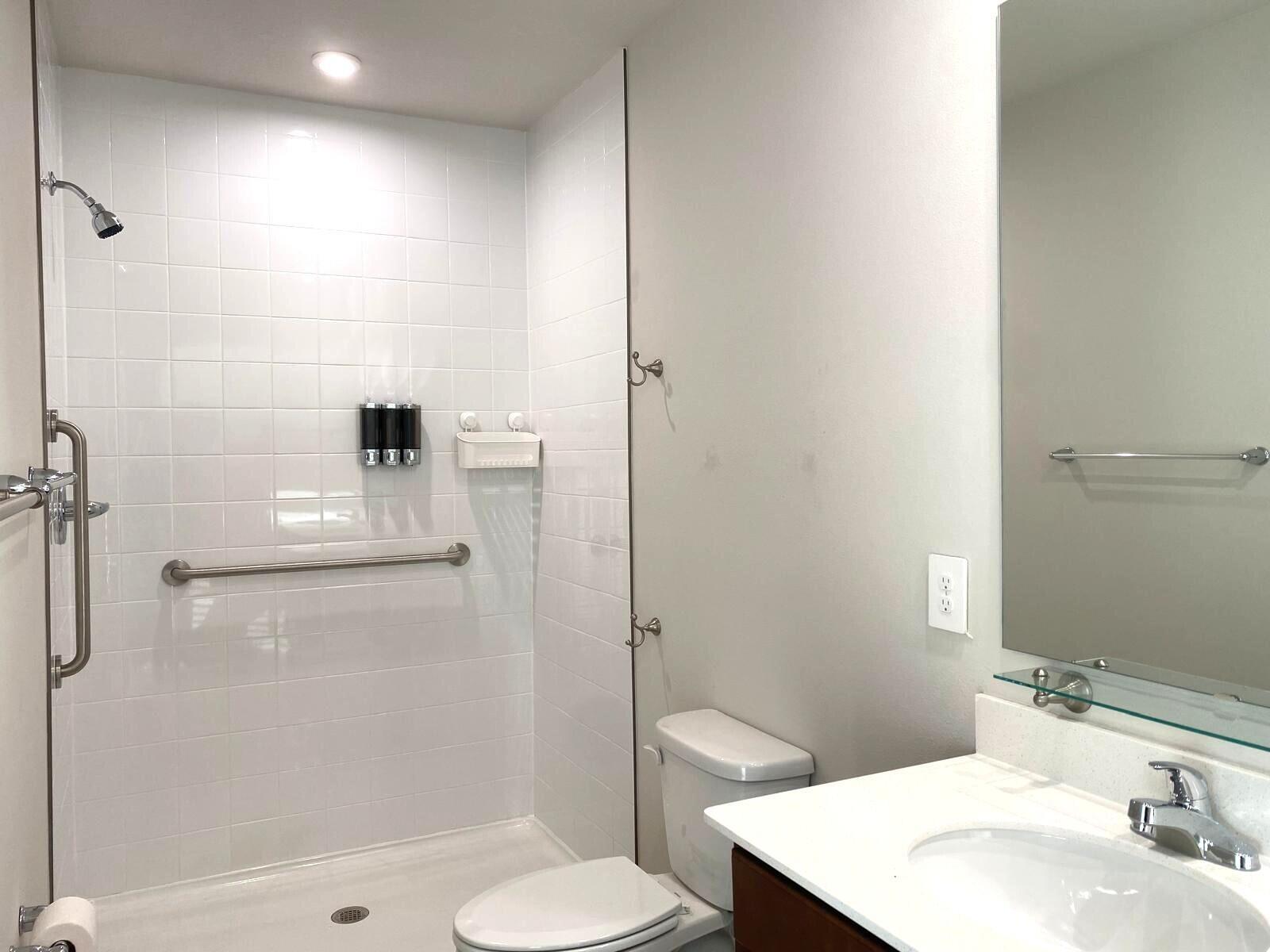 AVALON CROSSING PHASE II - Residential Lease