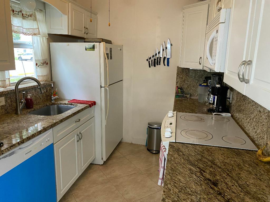 CHATHAM A THRU U CONDOMINIUMS - Residential